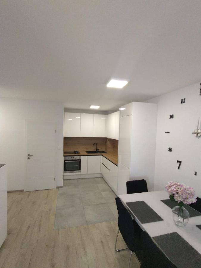 The Big Terrace Apartment Makarska Bagian luar foto